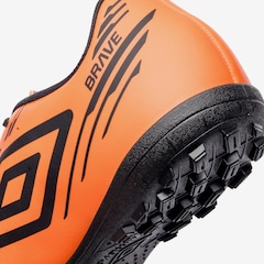 Chuteira Society Umbro Brave - Adulto - Foto 7
