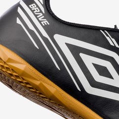 Chuteira Futsal Umbro Brave - Infantil - Foto 7