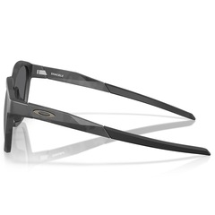 Óculos de Sol Unissex Oakley Shackle Matte Black Camo Prizm Black - Foto 2