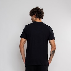 Camiseta do Santos Classica Surf CenterOficial Escudo - Masculina - Foto 7