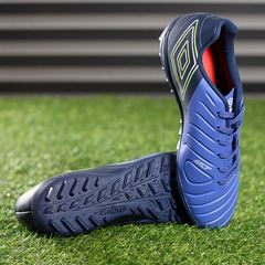 Chuteira Umbro Society Fifty Vi League - Masculino - Foto 10
