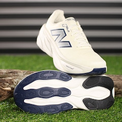 Tênis New Balance Fresh Foam X More V5 - Masculino - Foto 10