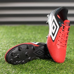 Chuteira de Campo Umbro Techno II - Adulto - Foto 9