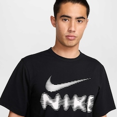 Camiseta Nike Hyverse Dri-FIT UV Masculina - Foto 3