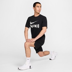 Camiseta Nike Hyverse Dri-FIT UV Masculina - Foto 4