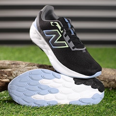 Tênis New Balance Fresh Foam 520 V9 E - Feminino - Foto 10