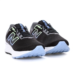 Tênis New Balance Fresh Foam 520 V9 E - Feminino - Foto 3