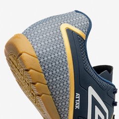 Chuteira Futsal Umbro Attak Eternal - Adulto - Foto 7