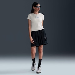 Camiseta Nike Sportswear Essential GRX Feminina - Foto 3