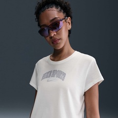 Camiseta Nike Sportswear Phoenix Feminina - Foto 3
