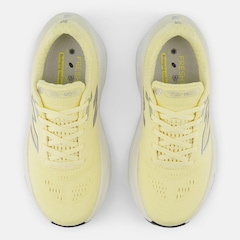 Tênis New Balance Fresh Foam X More V5 - Feminino - Foto 2