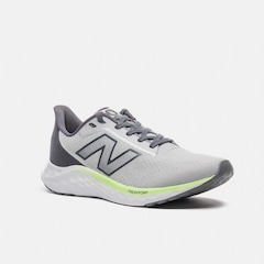 Tênis Masculino New Balance Fresh Foam Arishiv4 - Foto 4