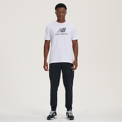 Camiseta New Balance Essentials - Masculina - Foto 2
