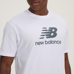 Camiseta New Balance Essentials - Masculina - Foto 5