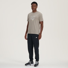 Camiseta New Balance Essentials - Masculina - Foto 2