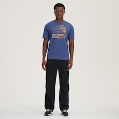 Camiseta New Balance Athletics Running Club - Masculina - Foto 2