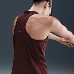 Camiseta Regata Nike Dri-FIT Tempo Feminina - Foto 2