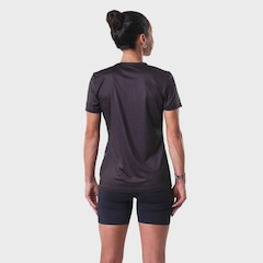 Camiseta Asics Golden Run Feminina - Foto 2