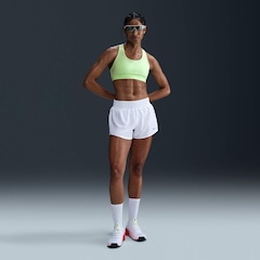 Top Fitness com Bojo Nike Média Sustentação Swoosh Sport - Foto 4