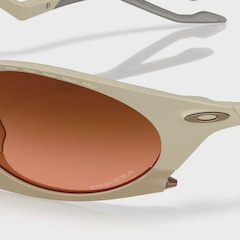 Óculos de Sol Oakley Plantaris Matte Stonewash 0463 - Foto 6