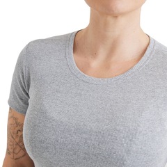 Camiseta Feminina Invictus Ribana Skadi - Foto 4