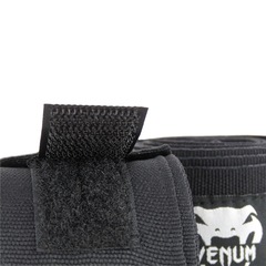 Bandagem Profissional de Boxe Venum 4 Metros - Foto 4