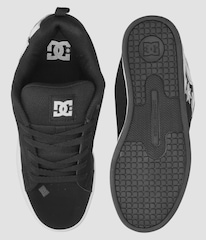 Tênis DC Court Graffik Shoes black white stencil - Foto 6