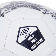 Mini Bola do Santos Umbro Clubes 2023 - Foto 3