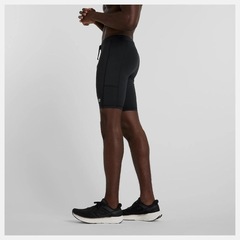 Bermuda de Compressão Masculina New Balance  Sport Essential 9" - Foto 3