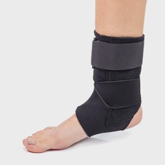 Órtese Tornozeleira Vollo com Tala Ajustável Estabilizador de Tornozelo - Foto 4