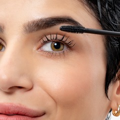 Mascara de cílios Pink Cheeks Sport Eyelash Mascara preta 8g - Foto 7