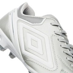 Chuteira de Campo Adulto Umbro Adamant Premier - Foto 6