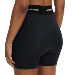 Bermuda Feminina New Balance Sport Essentials Active - Foto 4