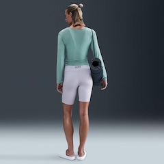 Camiseta Dri-FIT Nike One Relaxed Feminina - Foto 5