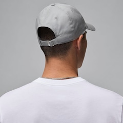 Boné Nike Jordan Club Unissex Aba Curva - Foto 2