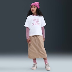 Camiseta Nike Sportswear Shine Infantil - Foto 4