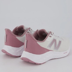 Tênis Feminino New Balance Fresh Foam Arishi V4 - Foto 3