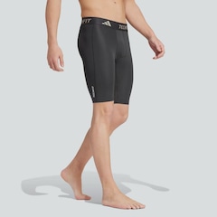 Bermuda de Compressão adidas Techfit Masculina - Foto 2