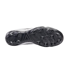 Chuteira de Campo Adulto Umbro Brave + 1 Meião - Foto 5