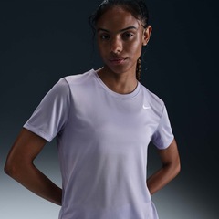 Camiseta Nike Dri-FIT Feminina - Foto 3
