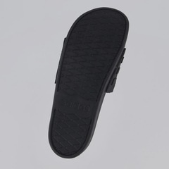 Chinelo adidas Adilette Comfort Mercedes AMG Petronas Unissex - Foto 5