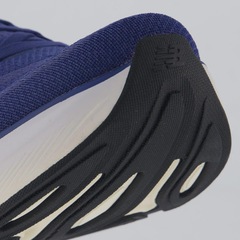 Tênis Feminino New Balance Fresh Foam X More V6 - Foto 8
