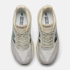 Tênis Masculino New Balance Fuelcell Rebel V5 - Foto 4