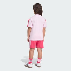 Conjunto Camiseta + Shorts Infantil adidas Essentials - Foto 4