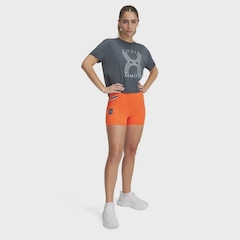 Shorts Under Armour Run 96 Feminino - Foto 3