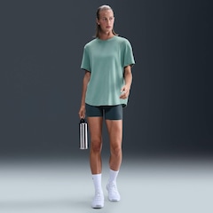 Camiseta Nike Dri-FIT One Feminina - Foto 4