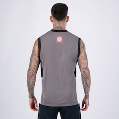 Camiseta Regata FutFanatics Corinthians Basquete Helança Masculina - Foto 4