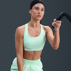 Top Fitness com Bojo Nike Média Sustentação Swoosh Sport - Foto 3