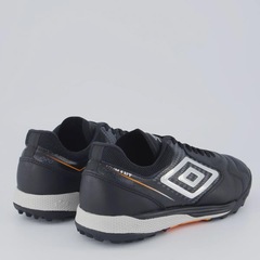 Chuteira Umbro Adamant Master Class Pro Bump Society Unissex - Foto 3