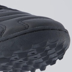 Chuteira Umbro Adamant Master Class Pro Bump Society Unissex - Foto 8